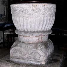 Bledlow Church font